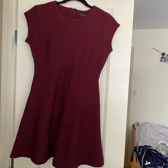 Banana Republic Petite Maroon Dress - Picture 5 of 8